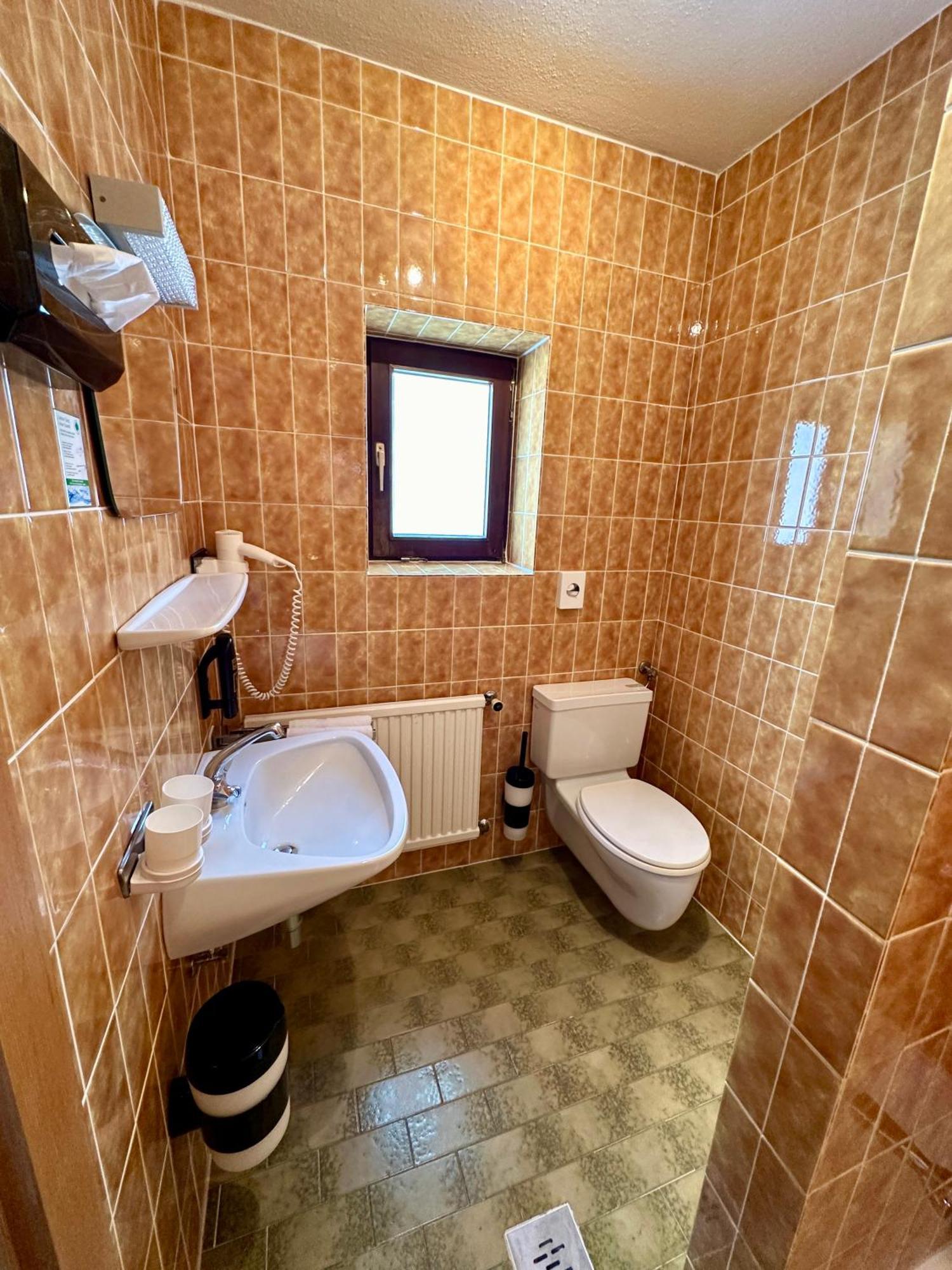 Hotel Zirbenhof Sankt Leonhard im Pitztal Camera foto