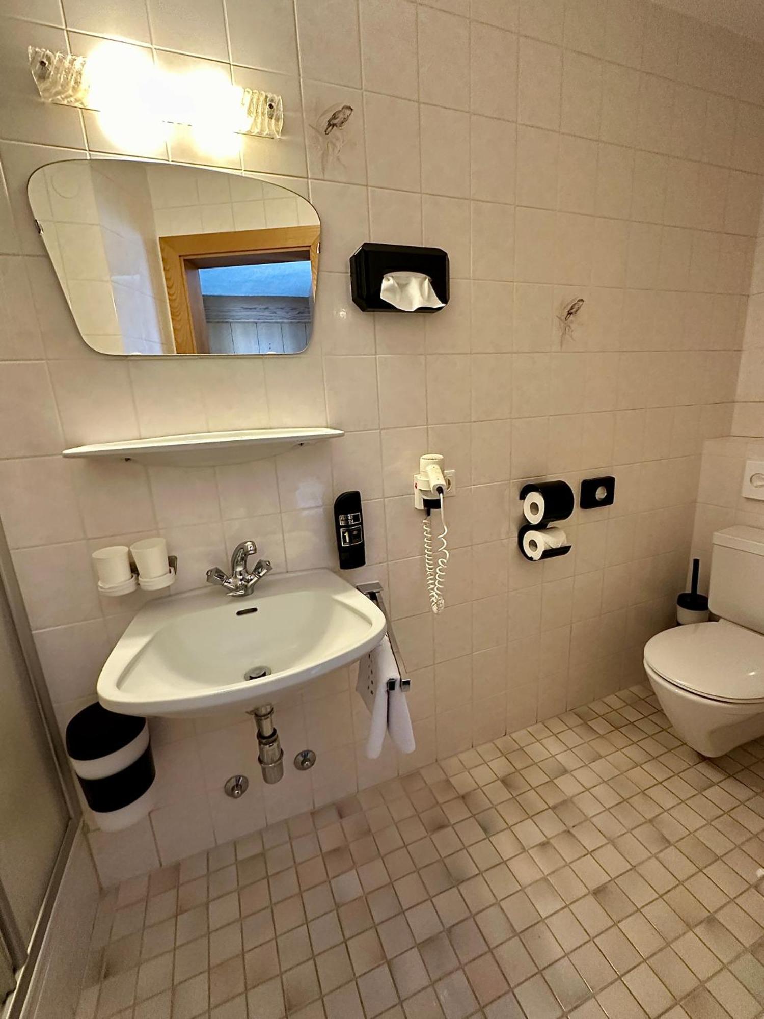 Hotel Zirbenhof Sankt Leonhard im Pitztal Camera foto